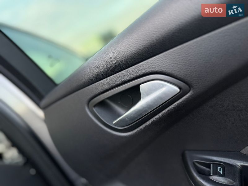 Универсал Ford Focus 2012 в Нововолынске