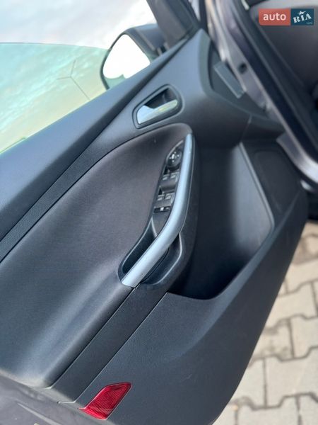 Универсал Ford Focus 2012 в Нововолынске
