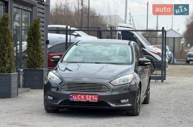 Хетчбек Ford Focus 2015 в Львові