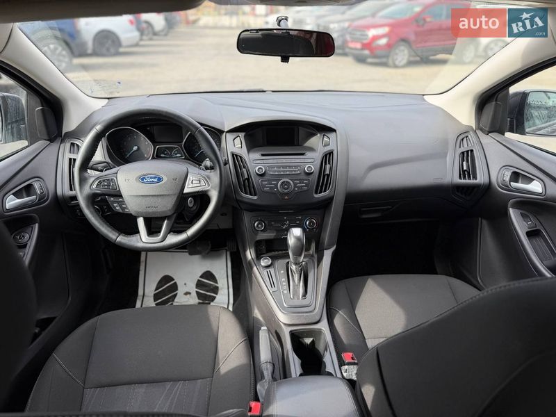 Хетчбек Ford Focus 2015 в Львові