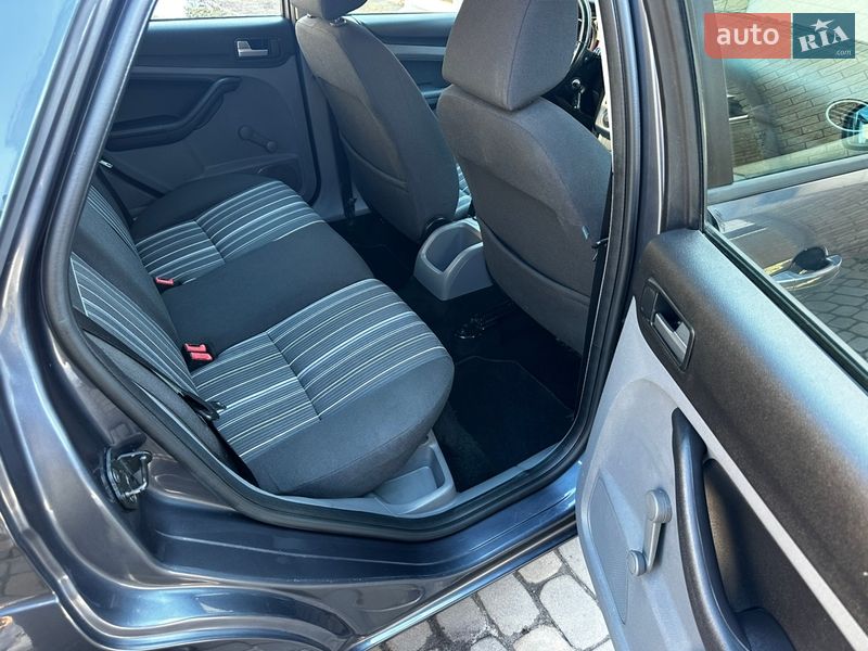 Хетчбек Ford Focus 2008 в Луцьку