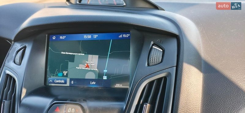 Хэтчбек Ford Focus 2013 в Львове