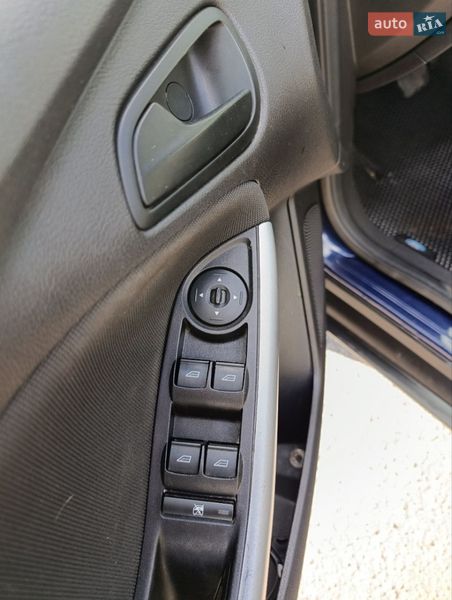 Седан Ford Focus 2011 в Каменке