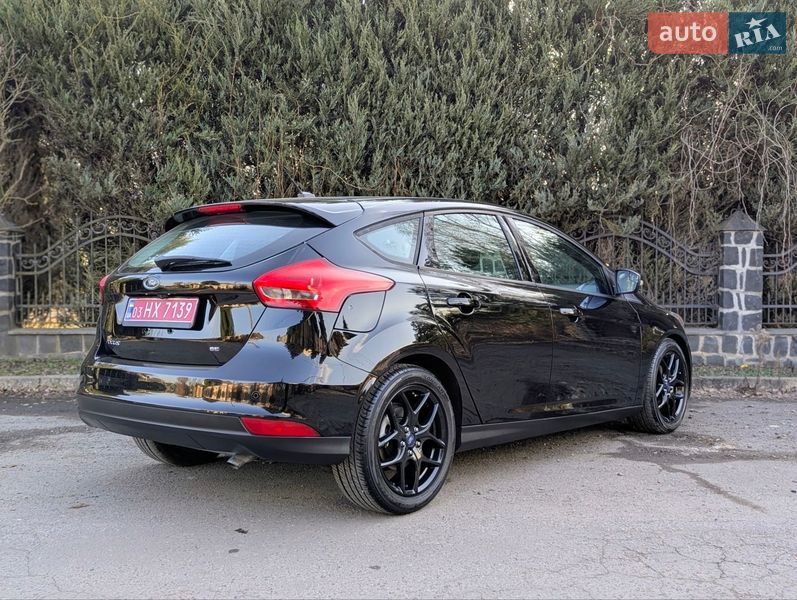 Хэтчбек Ford Focus 2016 в Луцке