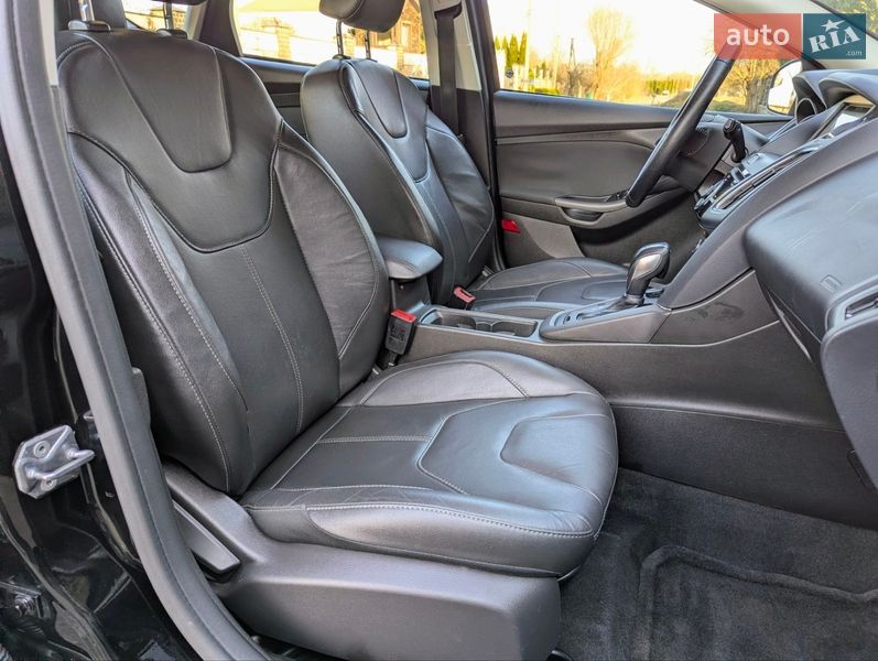 Хэтчбек Ford Focus 2016 в Луцке