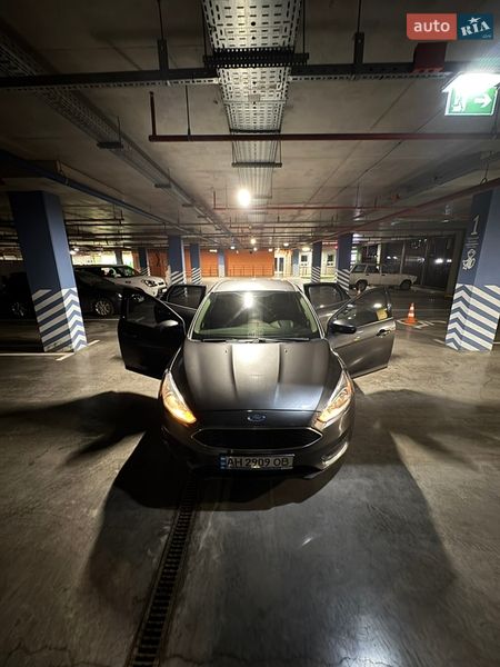 Седан Ford Focus 2016 в Києві