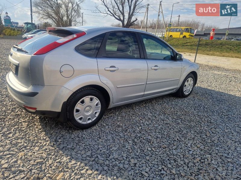 Хетчбек Ford Focus 2007 в Мостиській