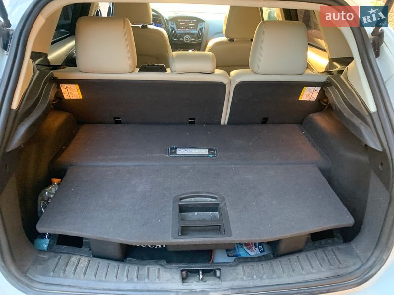 Хэтчбек Ford Focus 2013 в Черновцах