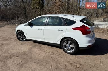 Хетчбек Ford Focus 2014 в Житомирі