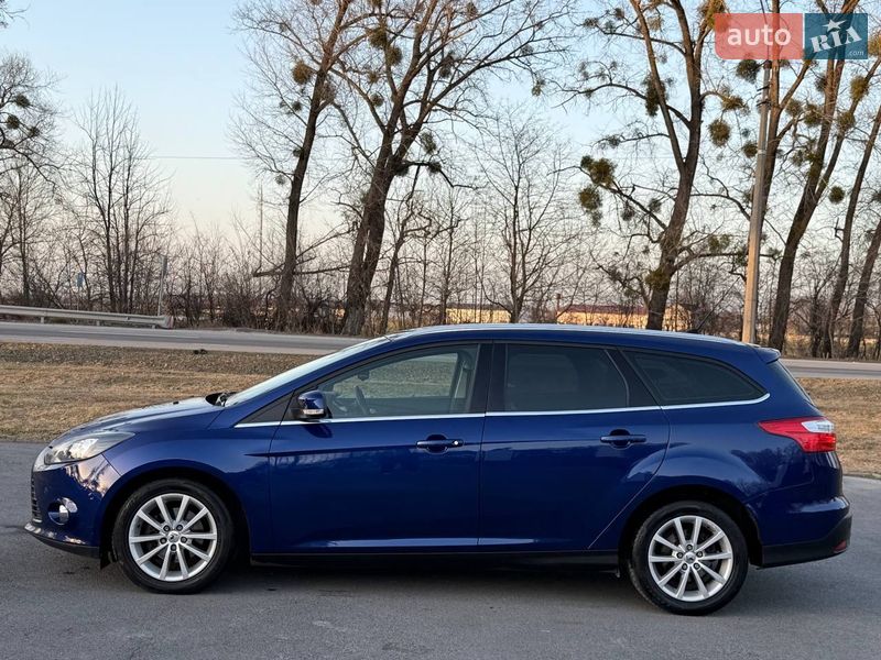 Універсал Ford Focus 2013 в Звягелі