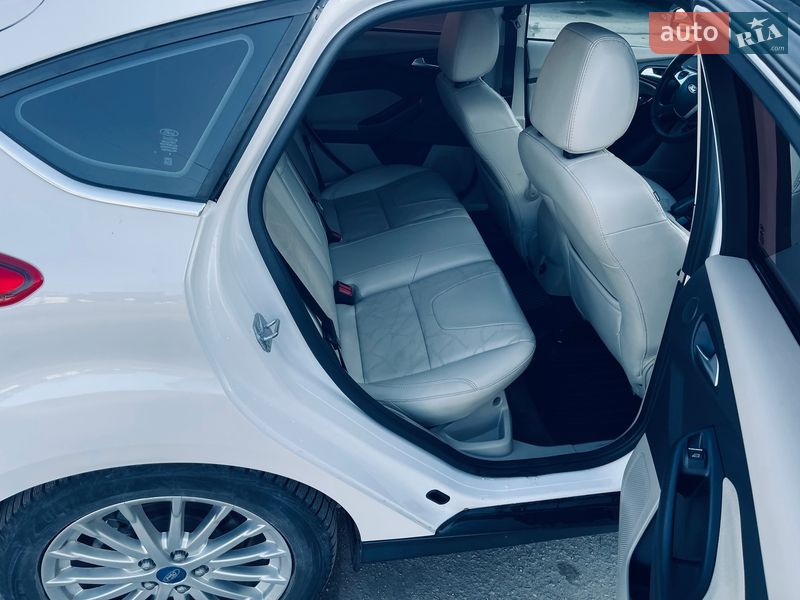 Хетчбек Ford Focus 2014 в Києві фото 7 Хетчбек Ford Focus 2014 в Києві