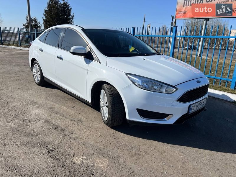 Седан Ford Focus 2017 в Черкасах