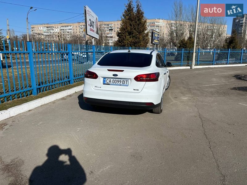 Седан Ford Focus 2017 в Черкасах