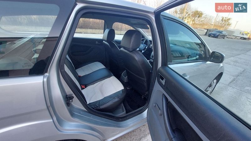 Універсал Ford Focus 2008 в Житомирі
