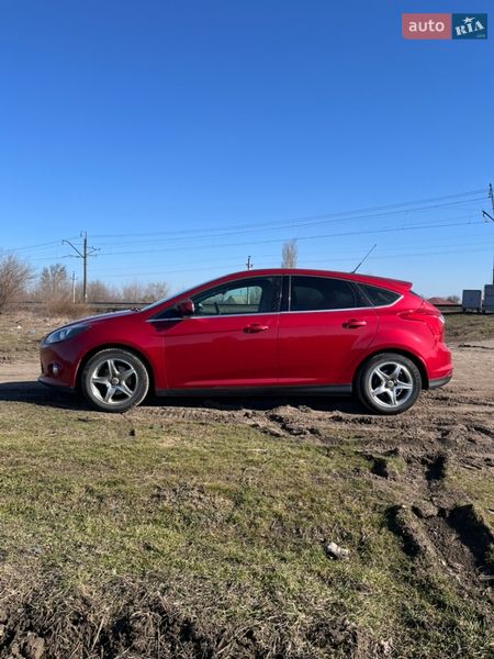 Хэтчбек Ford Focus 2012 в Запорожье