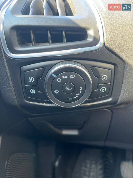 Хэтчбек Ford Focus 2012 в Запорожье