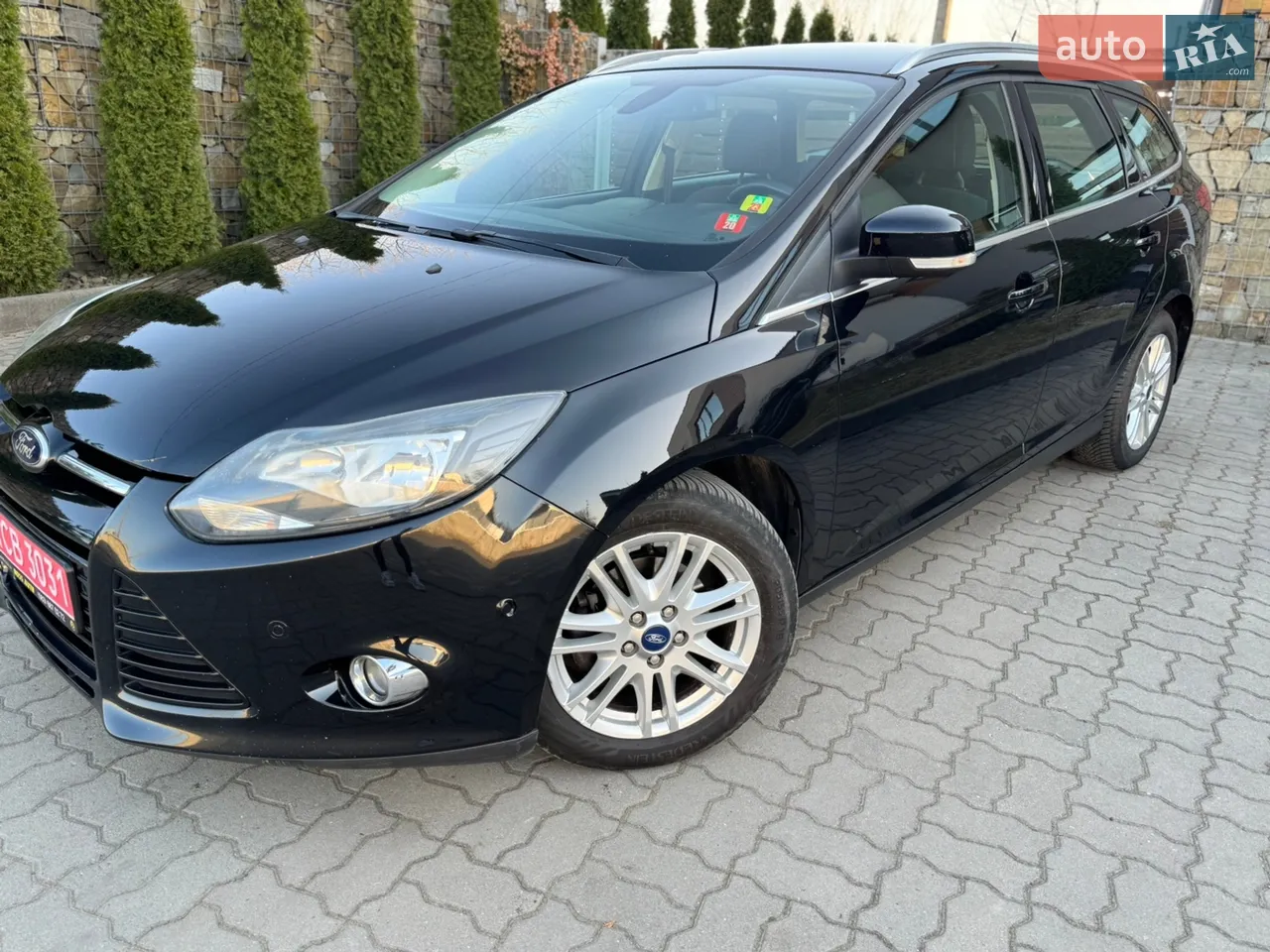 2013 Ford Focus - мініатюра 103