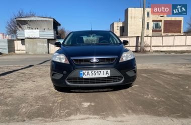 Седан Ford Focus 2008 в Киеве