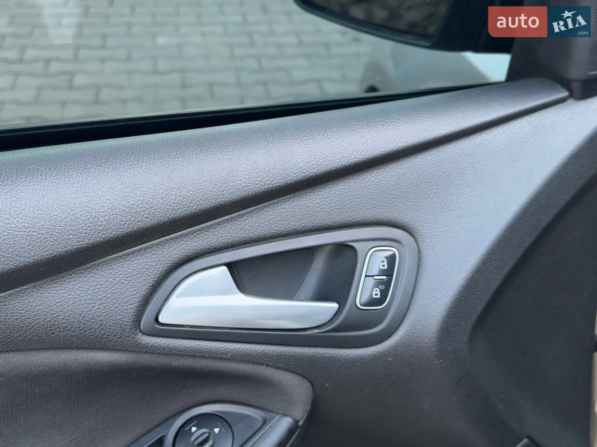 2017 Ford Focus - мініатюра 43