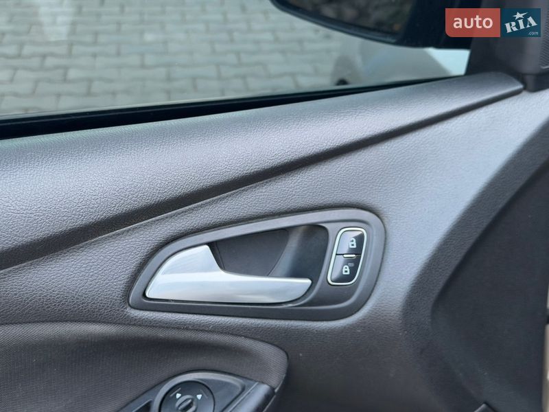 Седан Ford Focus 2017 в Одессе