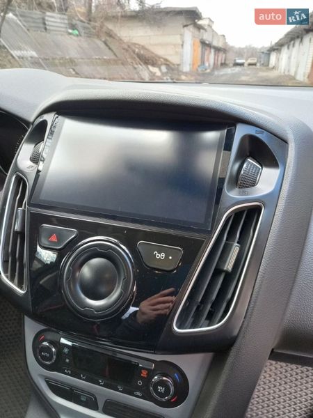 Седан Ford Focus 2011 в Кривом Роге