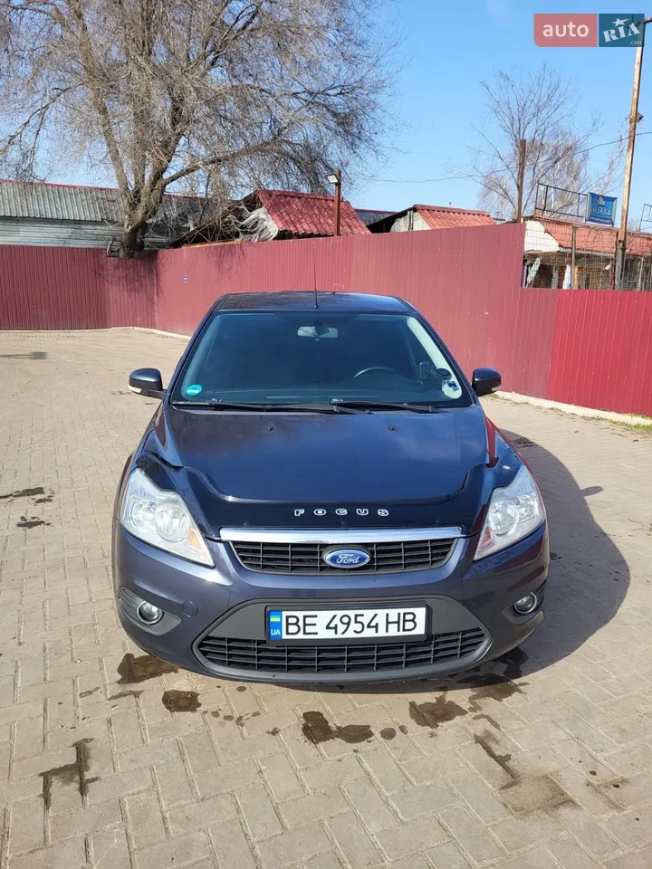 2010 Ford Focus - мініатюра 8