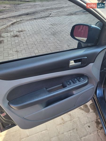 Хэтчбек Ford Focus 2009 в Николаеве