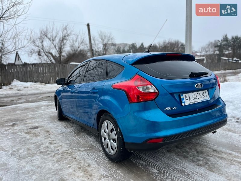 Хэтчбек Ford Focus 2011 в Чернигове