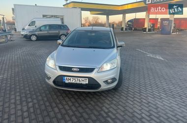Хетчбек Ford Focus 2010 в Житомирі
