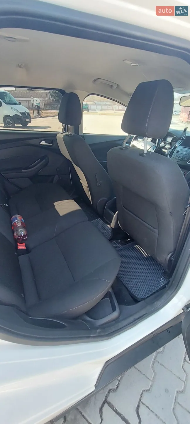 2015 Ford Focus - мініатюра 11