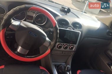 Хэтчбек Ford Focus 2011 в Киеве