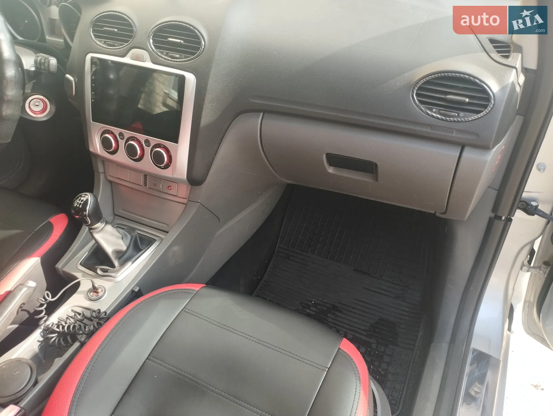 2011 Ford Focus - мініатюра 16