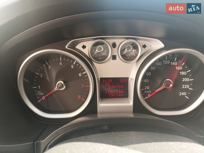 Хэтчбек Ford Focus 2011 в Киеве
