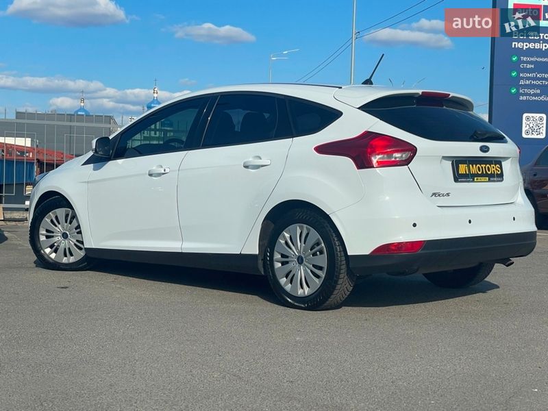 Хэтчбек Ford Focus 2017 в Киеве