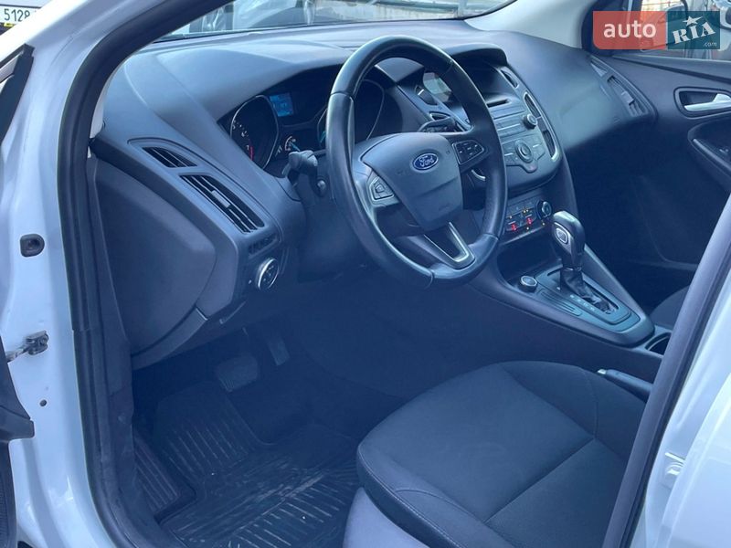 Хэтчбек Ford Focus 2017 в Киеве
