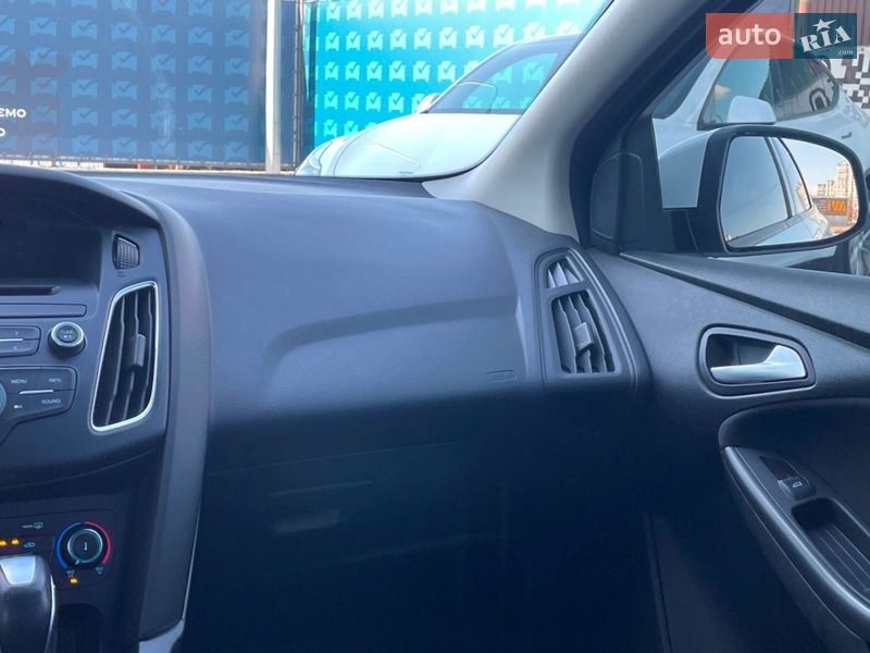 Хэтчбек Ford Focus 2017 в Киеве