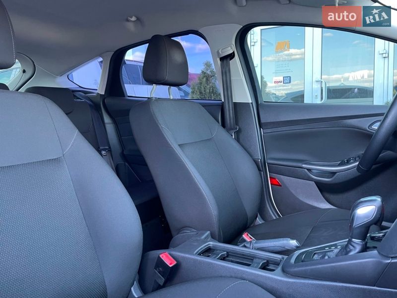 Хэтчбек Ford Focus 2017 в Киеве
