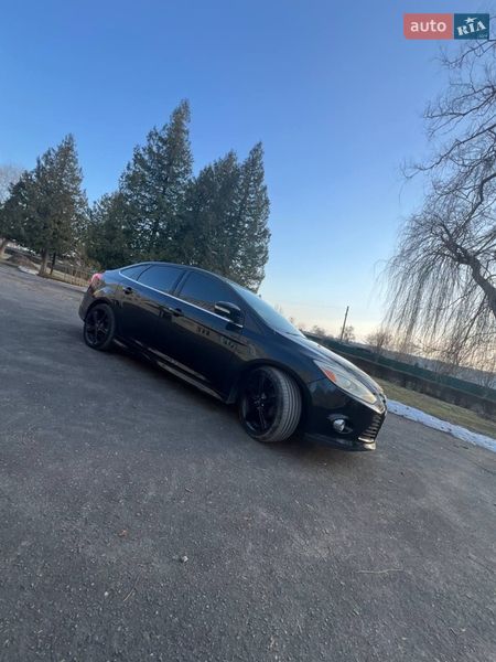 Седан Ford Focus 2012 в Золочеві фото 2 Седан Ford Focus 2012 в Золочеві