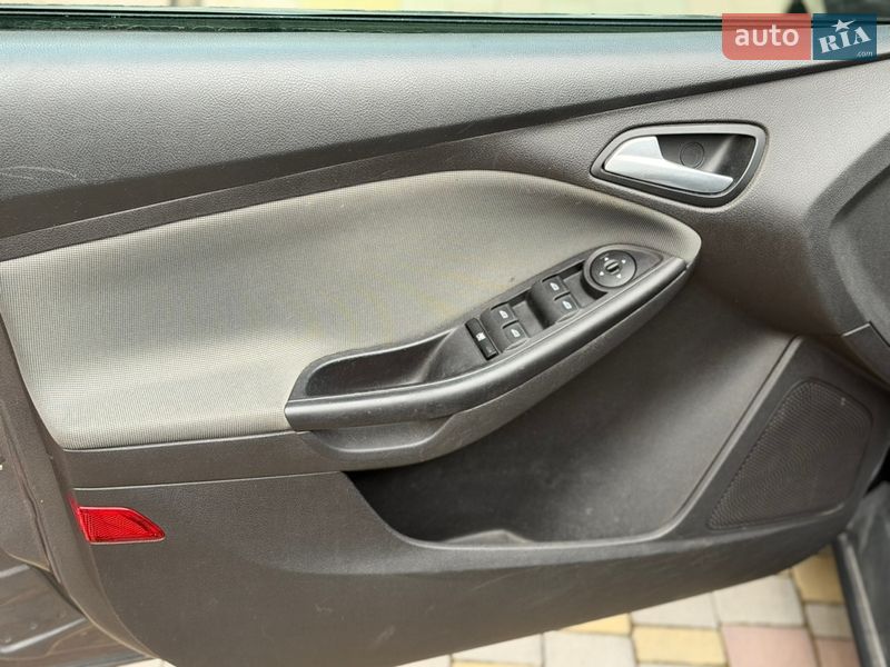 Седан Ford Focus 2014 в Дніпрі
