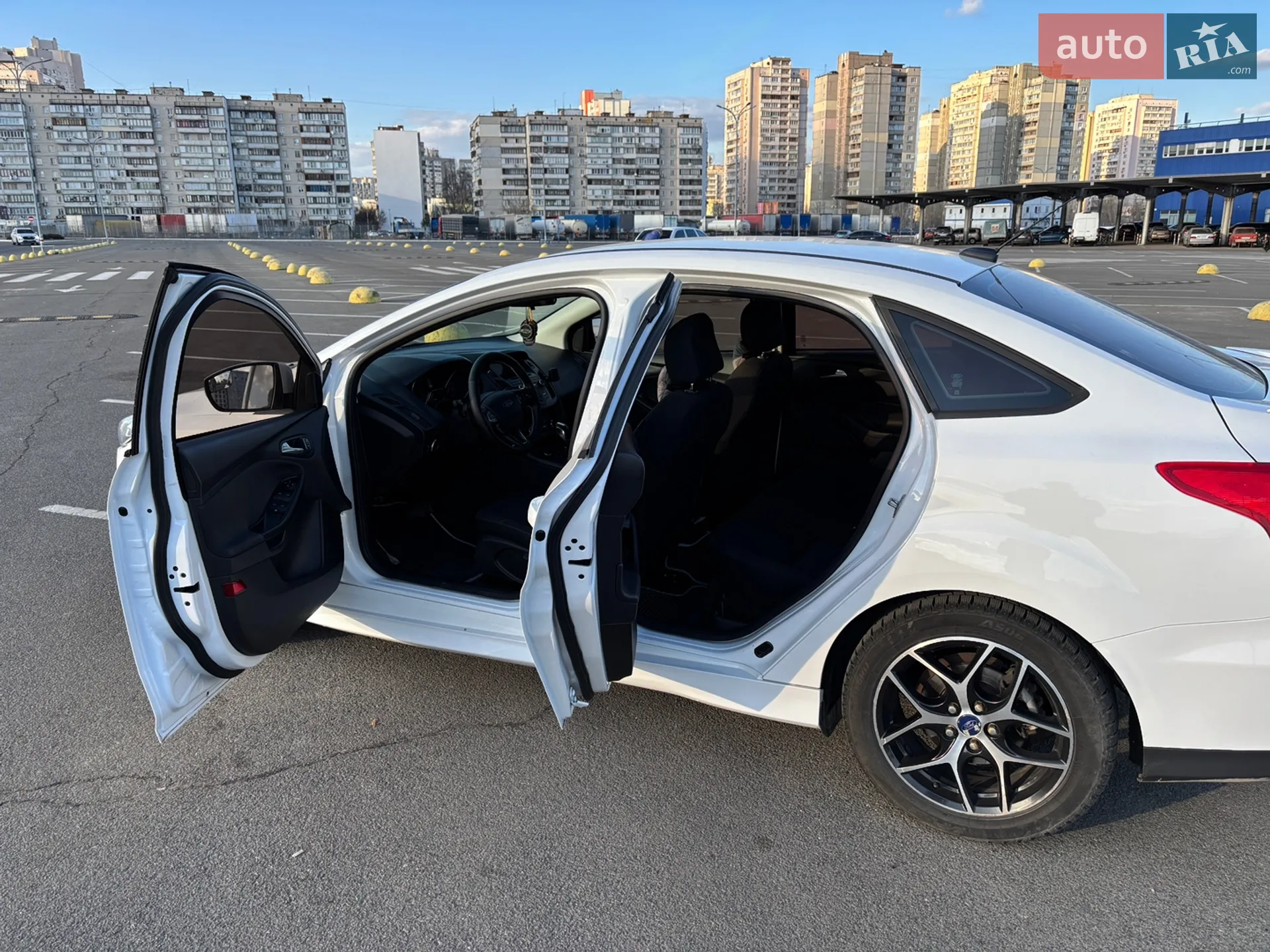 2015 Ford Focus - мініатюра 12