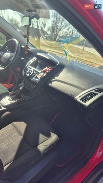 Хэтчбек Ford Focus 2017 в Житомире