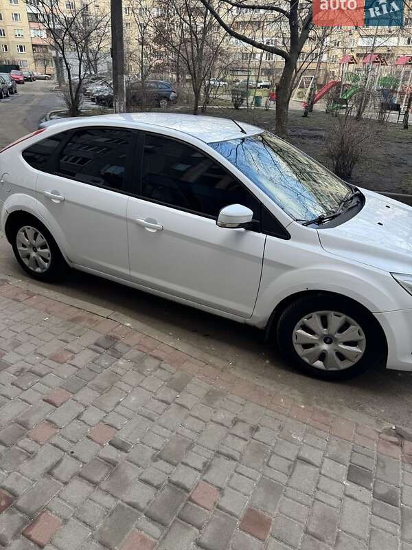 Ford Focus 2011