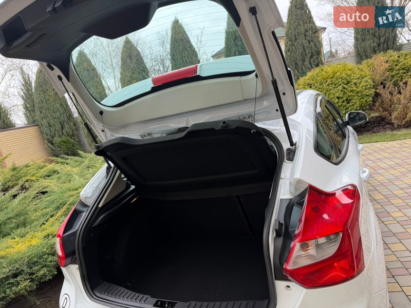 Хетчбек Ford Focus 2013 в Дніпрі