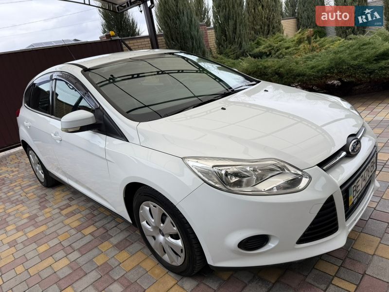 Хетчбек Ford Focus 2013 в Дніпрі