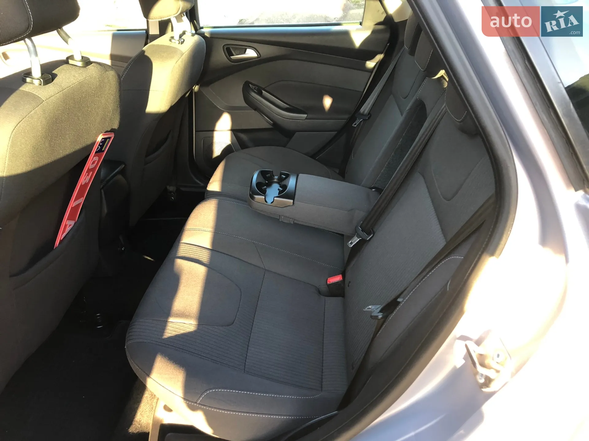 2012 Ford Focus - мініатюра 11