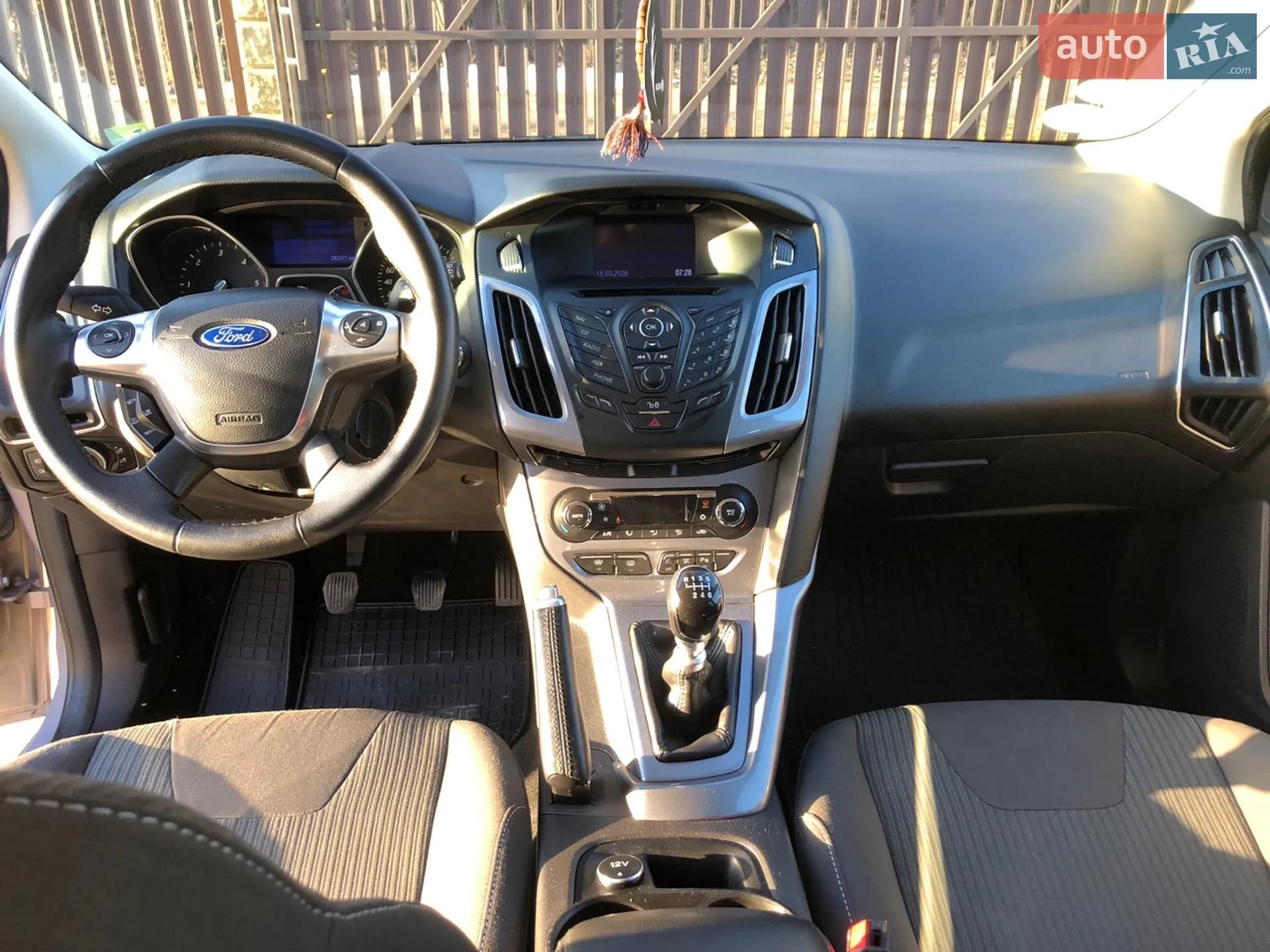 2012 Ford Focus - мініатюра 17