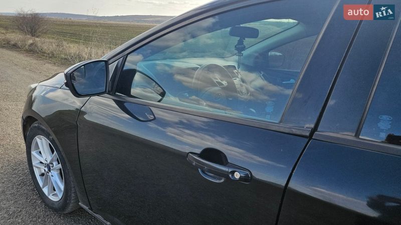 Седан Ford Focus 2015 в Березовке