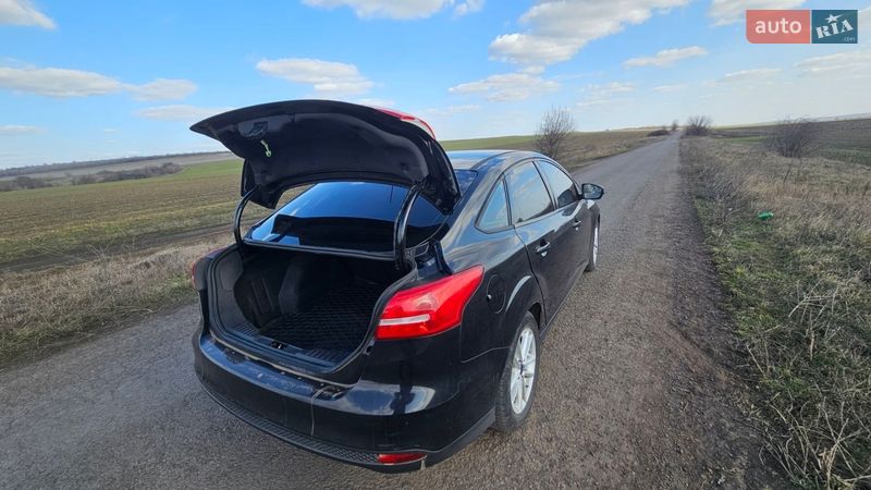 Седан Ford Focus 2015 в Березовке