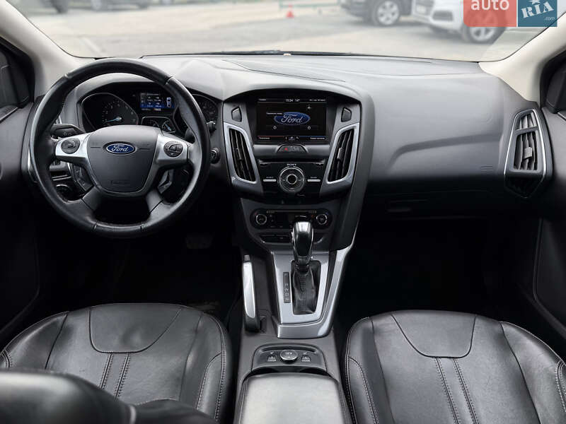 Хэтчбек Ford Focus 2012 в Шептицькому