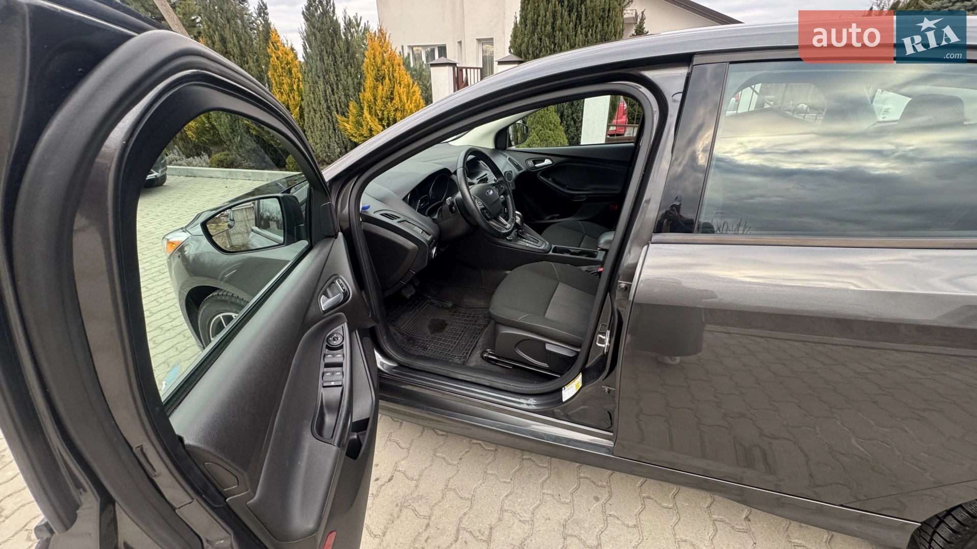 2015 Ford Focus - мініатюра 15